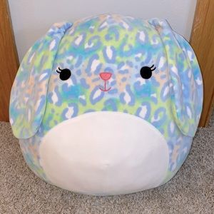 13” Elizabella Bunny Squishmallow